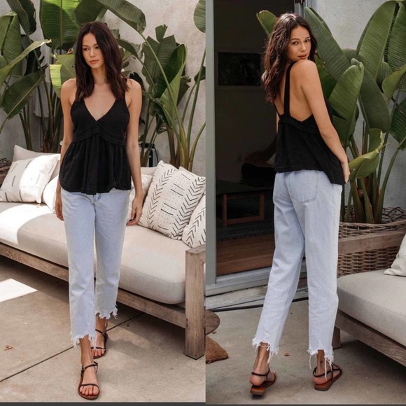 Vervet Denim - Vervet High Rise Crop Straight Denim Jeans Light Wash Raw Hem 24